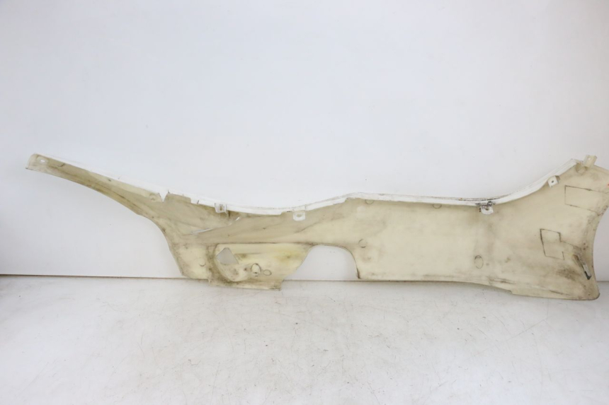photo de LEFT LOWER FAIRING JONWAY AZTRAL 125 (2008 - 2017)