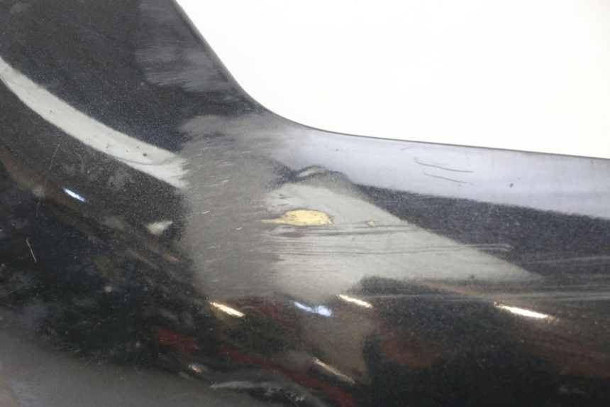 photo de LEFT LOWER FAIRING PIAGGIO MP3 125 (2006 - 2014)