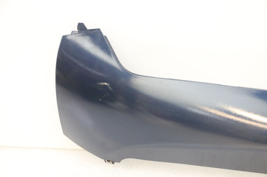 photo de LEFT BELLY PANEL PIAGGIO MP3 RL 250 (2007 - 2010) - Supplementary product photo