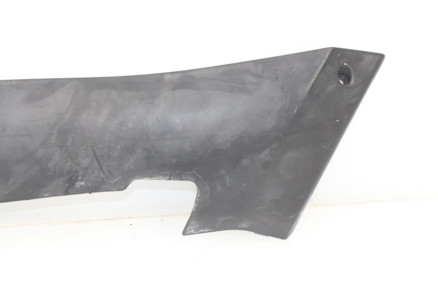 photo de LEFT LOWER FAIRING PEUGEOT KISBEE 2T 50 (2010 - 2017)