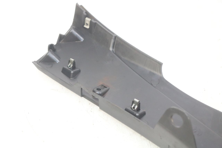photo de LEFT LOWER FAIRING PIAGGIO FLY 4T 50 (2013 - 2017)