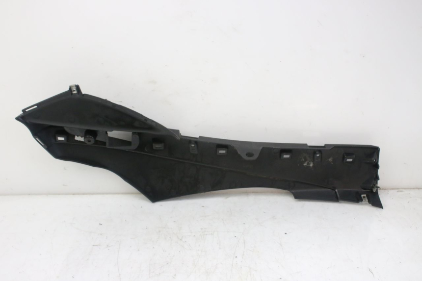 photo de LEFT LOWER FAIRING PIAGGIO FLY 4T 50 (2013 - 2017)