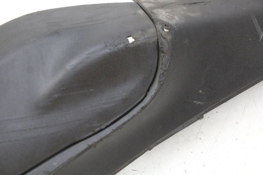 photo de LEFT LOWER FAIRING PIAGGIO LIBERTY IGET 4T 50 (2015 - 2020)