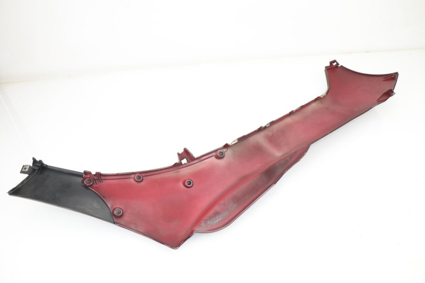 photo de LEFT LOWER FAIRING PIAGGIO MP3 125 (2006 - 2014)