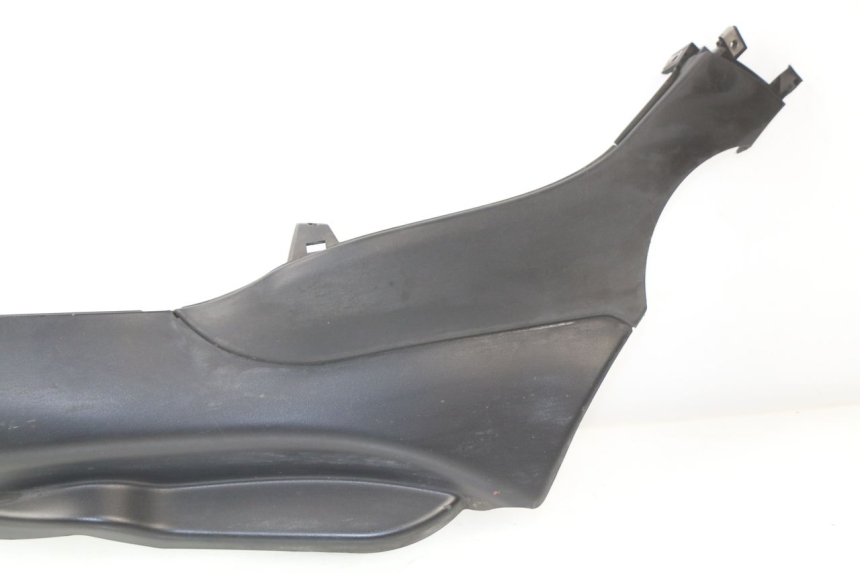 photo de LEFT BELLY PANEL PIAGGIO MP3 LT 400 (2007 - 2012)