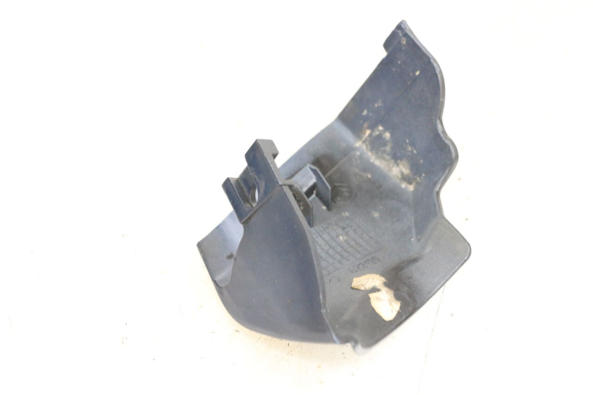 photo de Left side lower body shell PIAGGIO VESPA LX 125 (2005 - 2010)