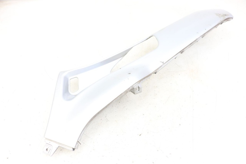 photo de LEFT LOWER FAIRING PIAGGIO X8 125 (2004 - 2007)