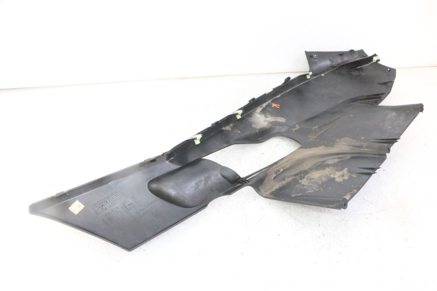 photo de LEFT BELLY PANEL PEUGEOT SATELIS 125 (2013 - 2018)