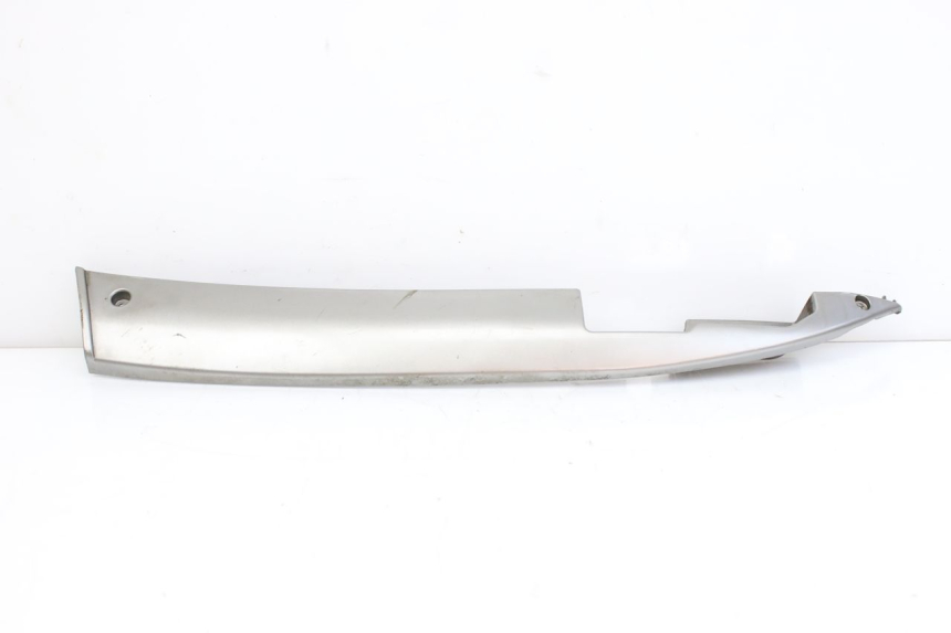 photo de LEFT LOWER FAIRING KYMCO SENTO 100 (2008 - 2013)