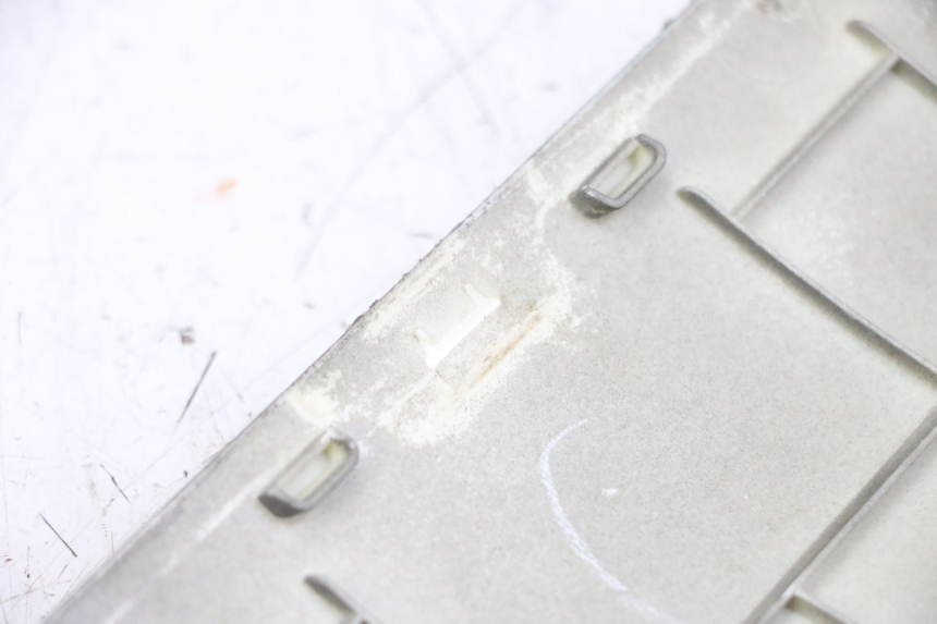 photo de LEFT BELLY PANEL PEUGEOT STREETZONE I NAKED 2T 50 (2018 - 2020)