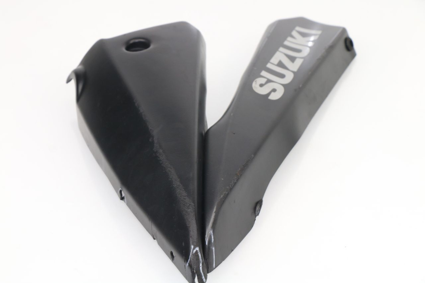 photo de LEFT BELLY PANEL SUZUKI GSR 750 (2011 - 2017)