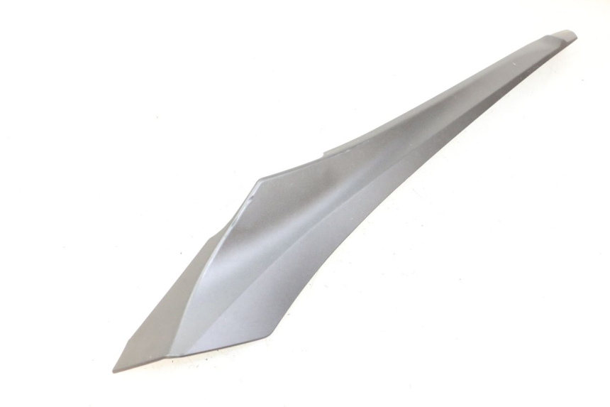 photo de LEFT BELLY PANEL YAMAHA XMAX X-MAX 125 (2021 - 2025)