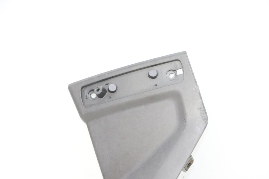 photo de LEFT LOWER FAIRING YAMAHA XMAX X-MAX 125 (2006 - 2009) - Checked used part