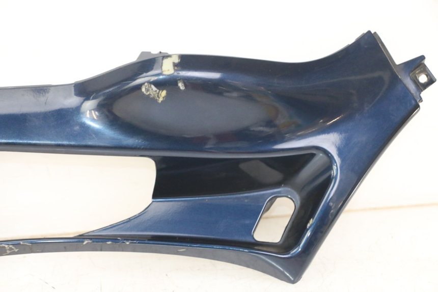 photo de LEFT LOWER FAIRING PIAGGIO XEVO - X EVO 125 (2007 - 2016) - Distinctive features