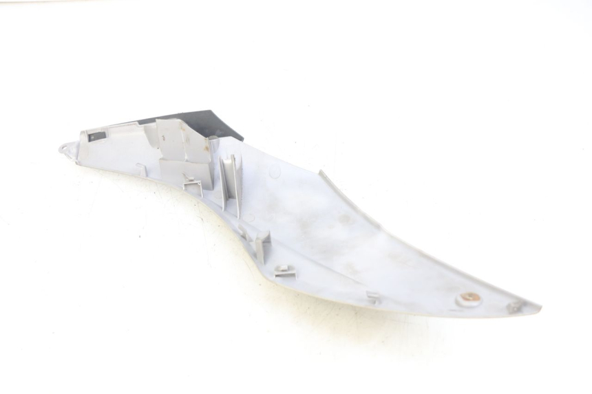 photo de LEFT LOWER FAIRING YAMAHA HW XENTER 125 (2011 - 2017)