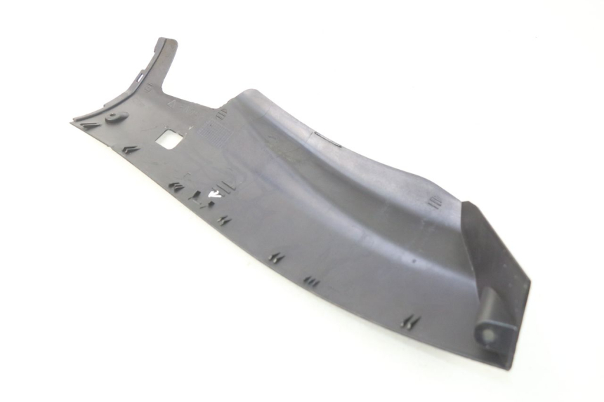 photo de LEFT BELLY PANEL YAMAHA YP MAJESTY 125 (1998 - 2001)