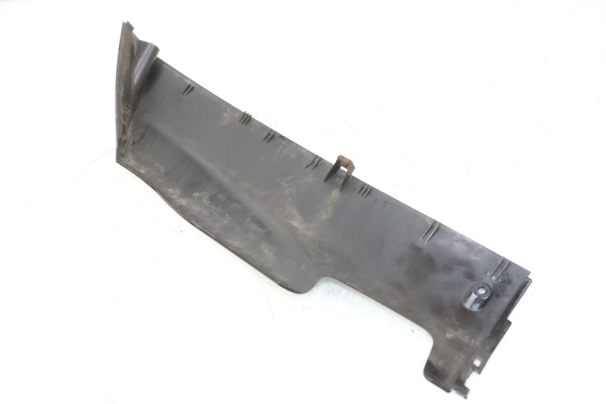 photo de LEFT BELLY PANEL YAMAHA YP MAJESTY 125 (2007 - 2010)