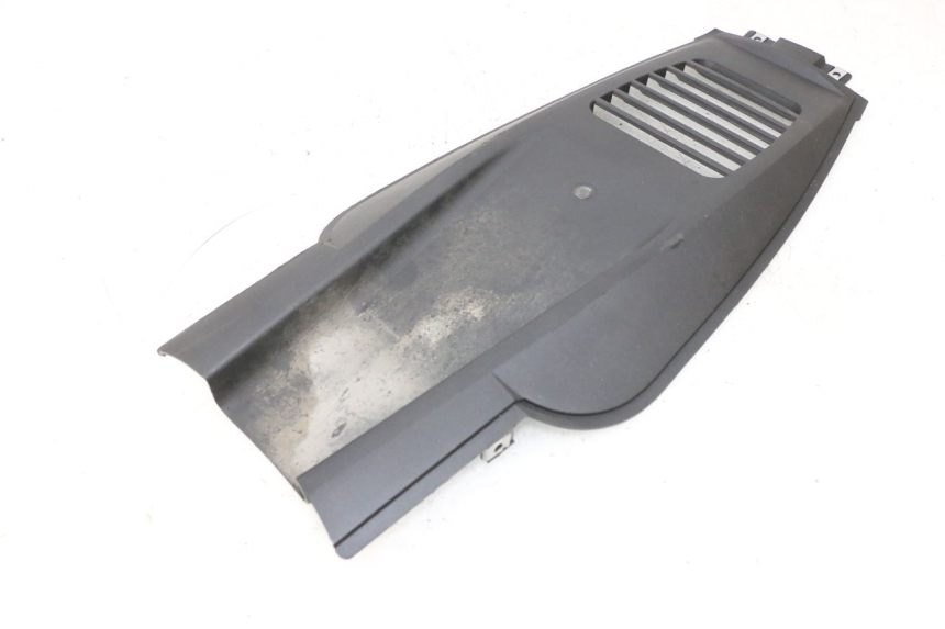 photo de BELLY PANEL JM MOTORS GTS 125 (2015 - 2019) - Alternative perspective