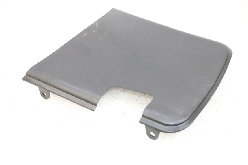 photo de BELLY PANEL JM MOTORS OLDIES GT 4T 50 (2018 - 2025) - Zoom on usage condition