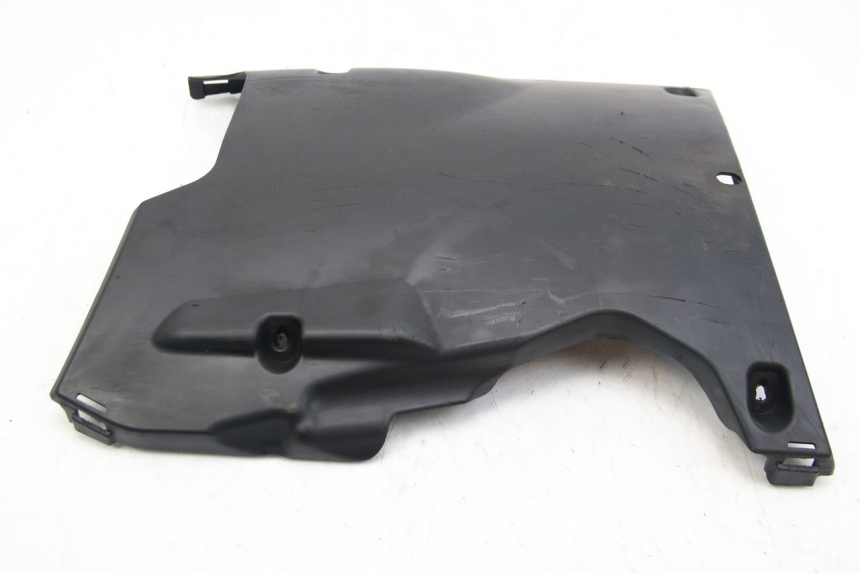 photo de LOWER PART OF THE BODY PEUGEOT KISBEE 2T 50 (2010 - 2017)