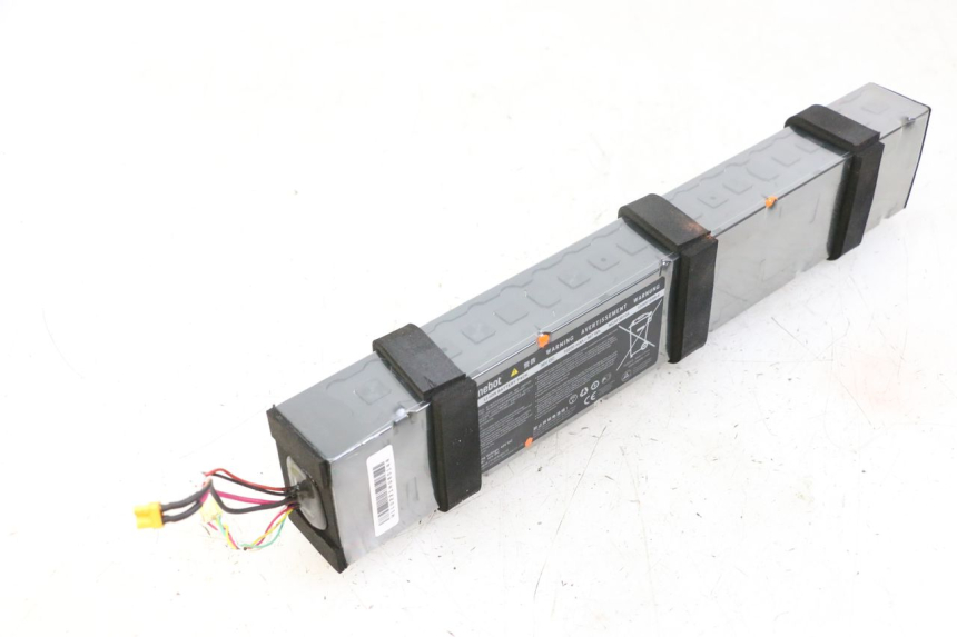 photo de BATTERY SEGWAY NINEBOT F40E 1