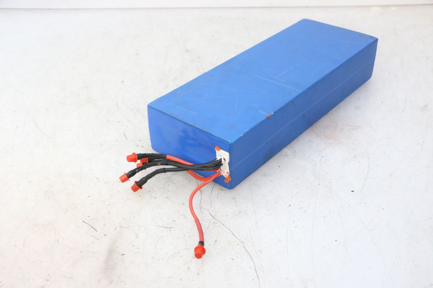 photo de BATTERY DUALTRON VICTOR LIMITED 1