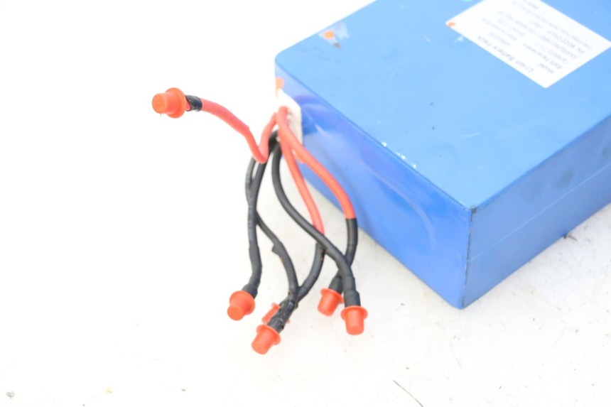 photo de BATTERY DUALTRON VICTOR LIMITED 1