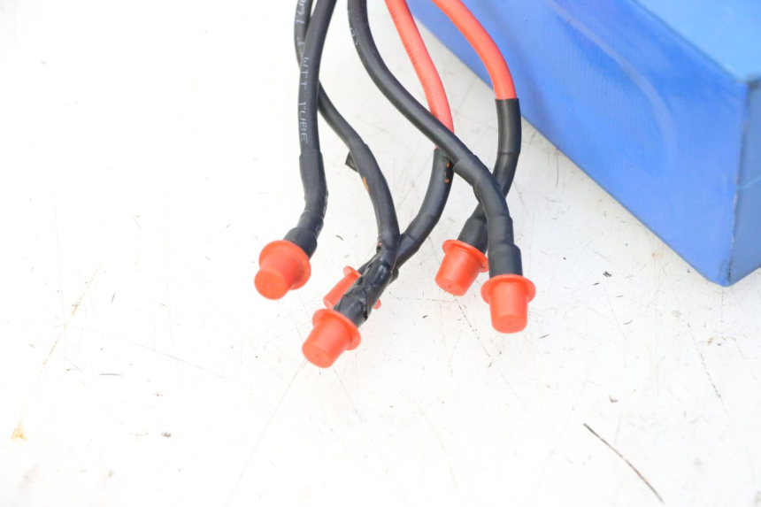photo de BATTERY DUALTRON VICTOR LIMITED 1