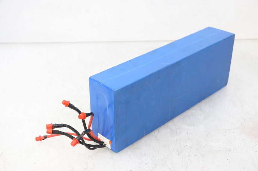 photo de BATTERY DUALTRON VICTOR LIMITED 1