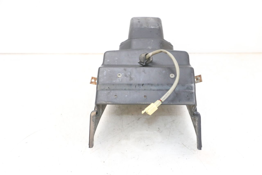 photo de MUD FLAP KAWASAKI GPX R WARBIRD 600 (1988 - 1993) - Surface and material condition