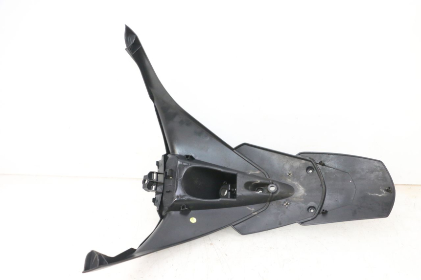photo de MUD FLAP PIAGGIO MP3 HPE 300 (2019 - 2026) - Zoom on usage condition
