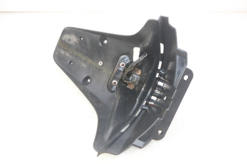 photo de REAR MUDGUARD PIAGGIO FLY 4T 50 (2013 - 2017)
