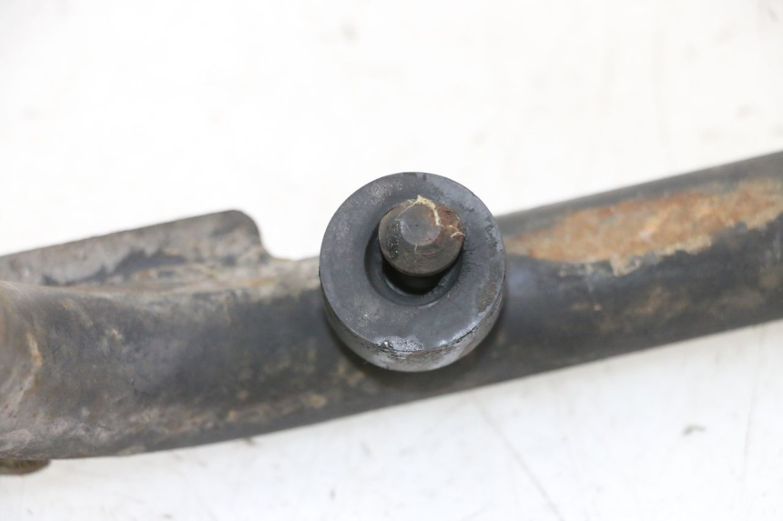 photo de MAIN STAND KYMCO GRAND DINK 125 (2002 - 2007)