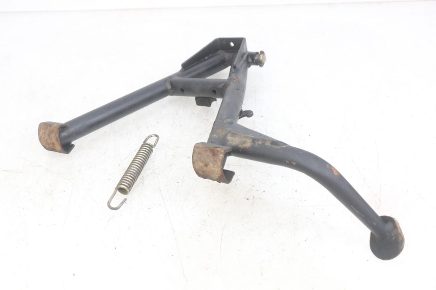 photo de CENTER STAND YAMASAKI ROADSTER 50 (2013 - 2018)