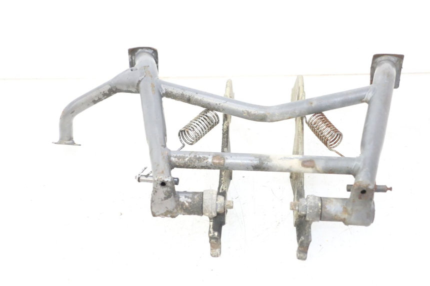 photo de MAIN STAND TRIUMPH SPRINT 900 (1995 - 1998)