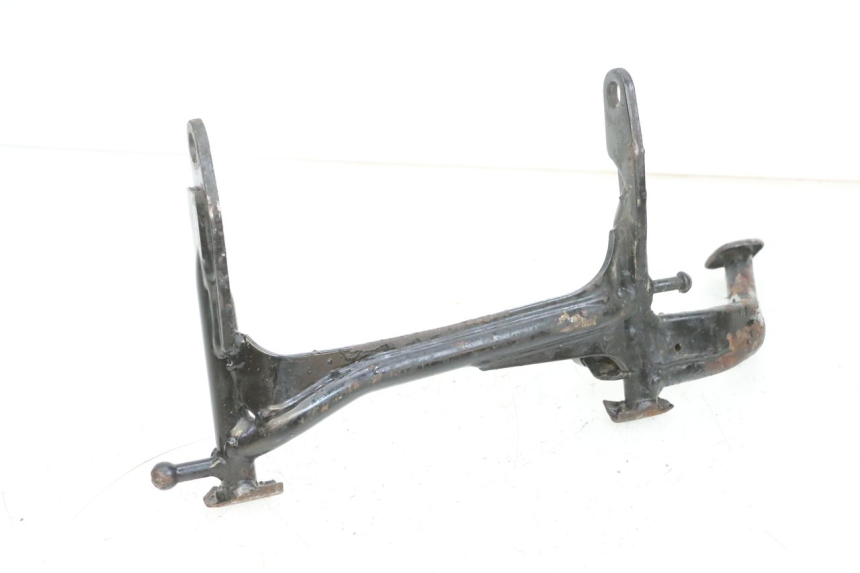 photo de CENTER STAND YAMAHA YP MAJESTY 125 (2002 - 2006) - Fixing points details