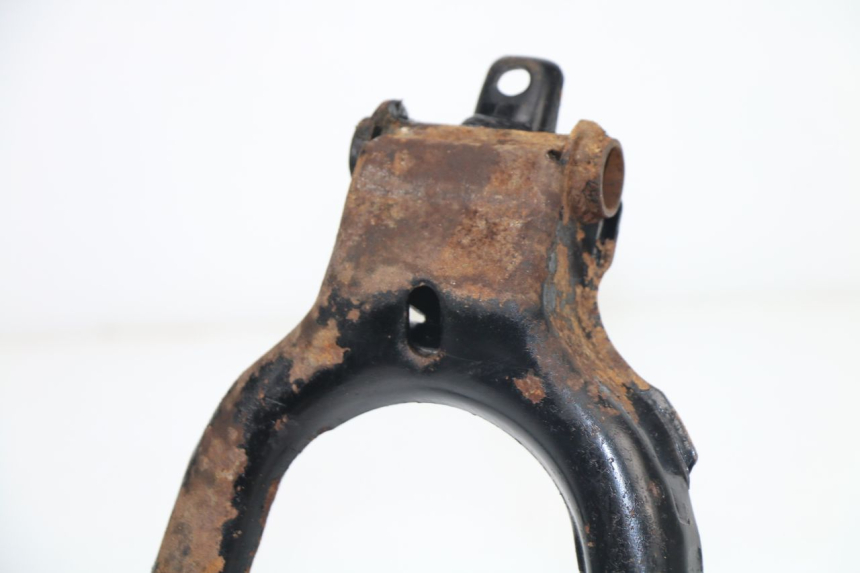 photo de MAIN STAND KYMCO ZING 125 (1997 - 2003)