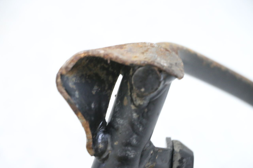 photo de CENTER STAND PIAGGIO ZIP 4T 50 (2018 - 2020) - Zoom on usage condition