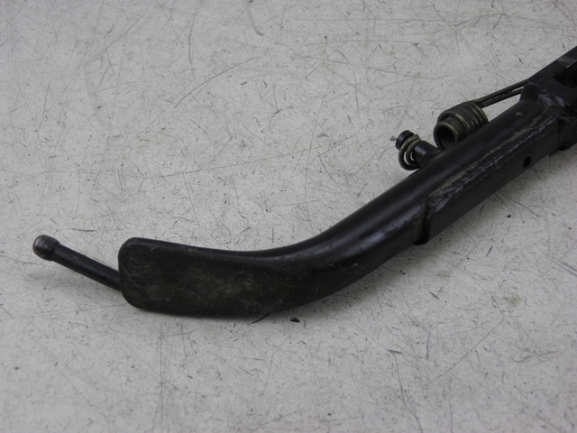 photo de SIDE STAND SUZUKI GZ MARAUDER 125 (1998 - 2004)