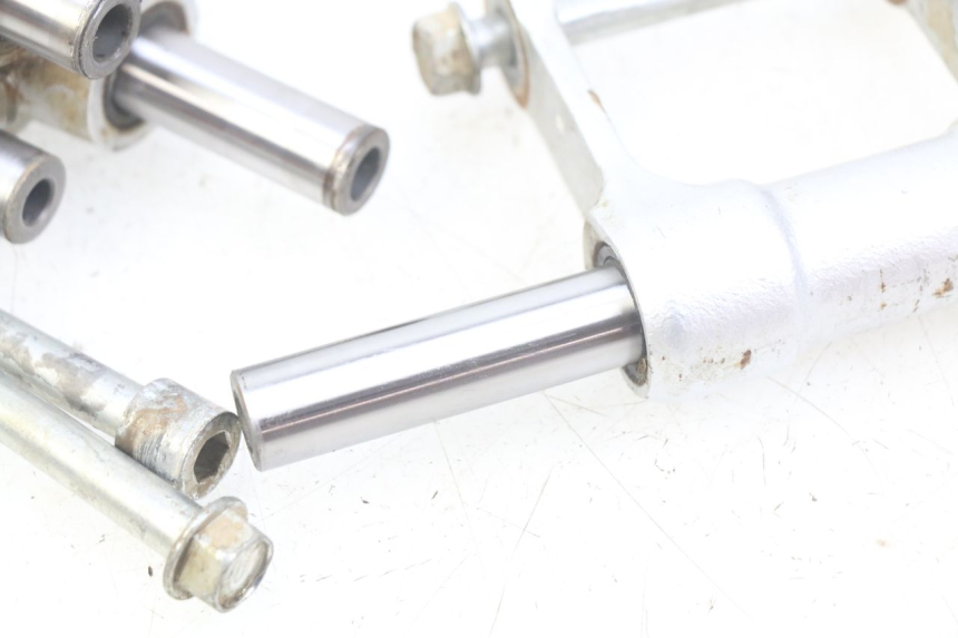 photo de SHOCK ABSORBER LINKAGE HONDA CRF CR-F 125 (2022 - 2023)
