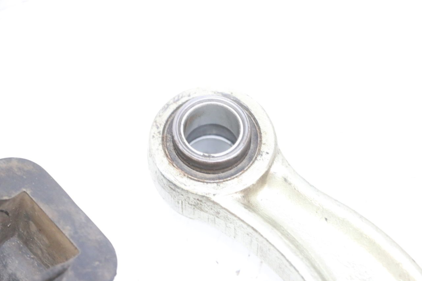 photo de SHOCK ABSORBER LINKAGE YAMAHA TTR 125 (2000 - 2020) - Distinctive features