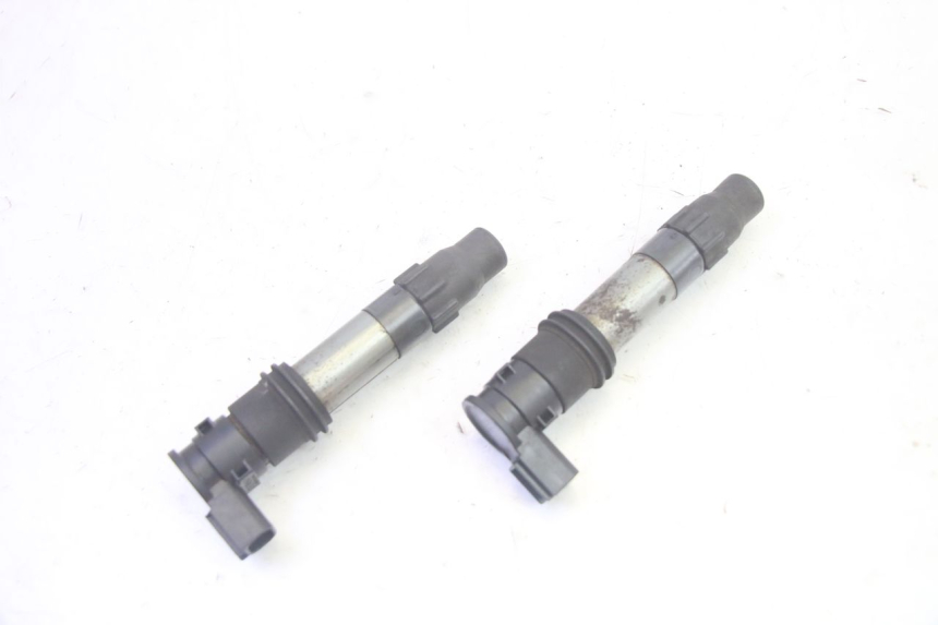 photo de IGNITION COIL SUZUKI BURGMAN EXECUTIVE ABS 650 (2006 - 2012) - Alternative perspective