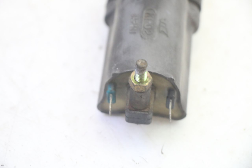 photo de IGNITION COIL KAWASAKI GPX R WARBIRD 600 (1988 - 1993) - Alternative perspective