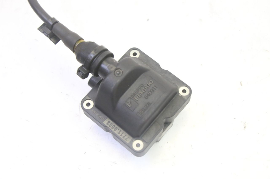 photo de IGNITION COIL PIAGGIO LXV 4T 50 (2009 - 2013)