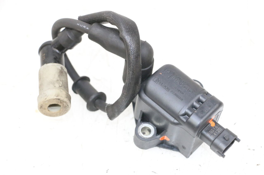 photo de IGNITION COIL PIAGGIO MP3 HPE 300 (2019 - 2026) - Main view
