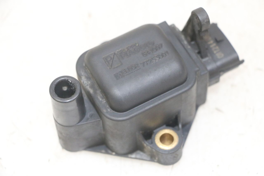 photo de COIL PIAGGIO MP3 LT 300 (2010 - 2016) - Technical close-up