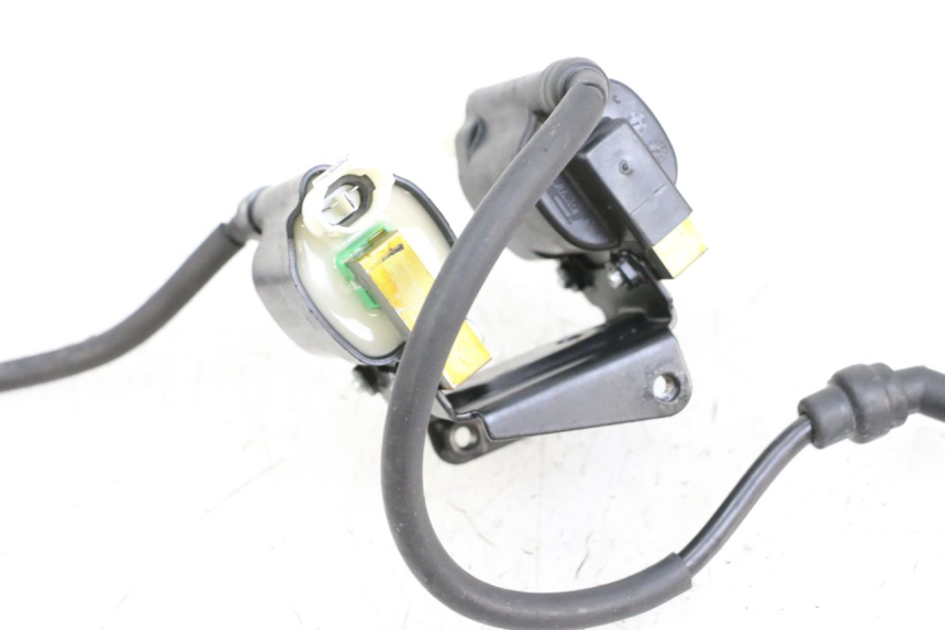 photo de IGNITION COIL ROYAL ENFIELD CONTINENTAL GT 650 (2019 - 2024)