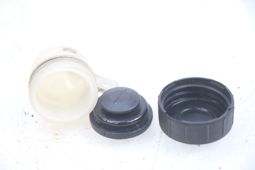 photo de BRAKE FLUID RESERVOIR GILERA RK 50 (1996 - 1999)