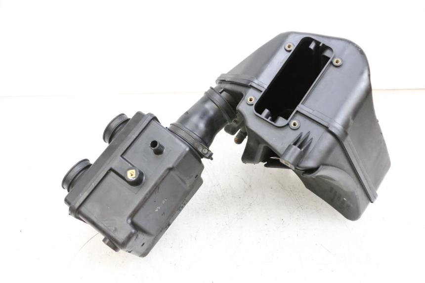 photo de AIR BOX SUZUKI BURGMAN EXECUTIVE ABS 650 (2006 - 2012) - Fixing points details