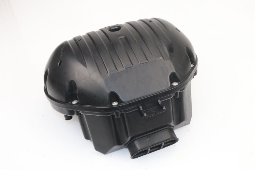 photo de AIR BOX SUZUKI GSR 750 (2011 - 2017) - Technical close-up